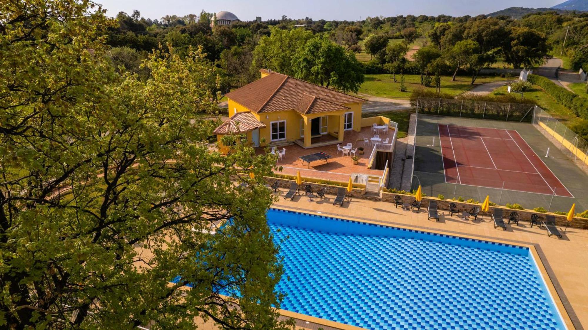 Residence Mare E Sole Taglio-Isolaccio Exterior photo